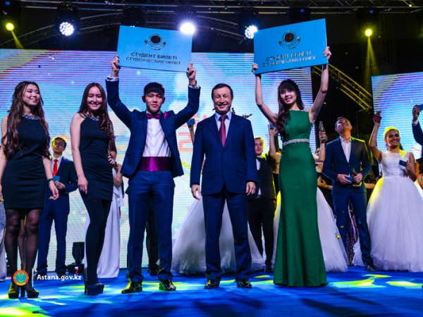 Photo of Астанада «Жаңа белес — 2015» студенттер қатарына қабылдау кеші өтті